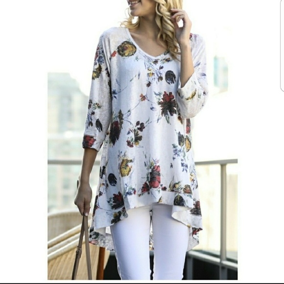*LAST ONE* Floral Hi-Low Tunic Top - Picture 7 of 8